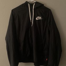 nike windbreaker jacket men’s large , shoot me an offer :)
