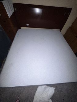 King Size Bed, Including Headboard, Adjustable Frame, Memory Foam Mattress.