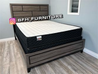 Queen size bed with orthopedic mattress included