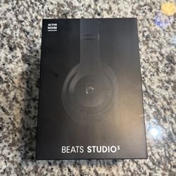 Beats Studio3 Wireless Headphones Brand New 