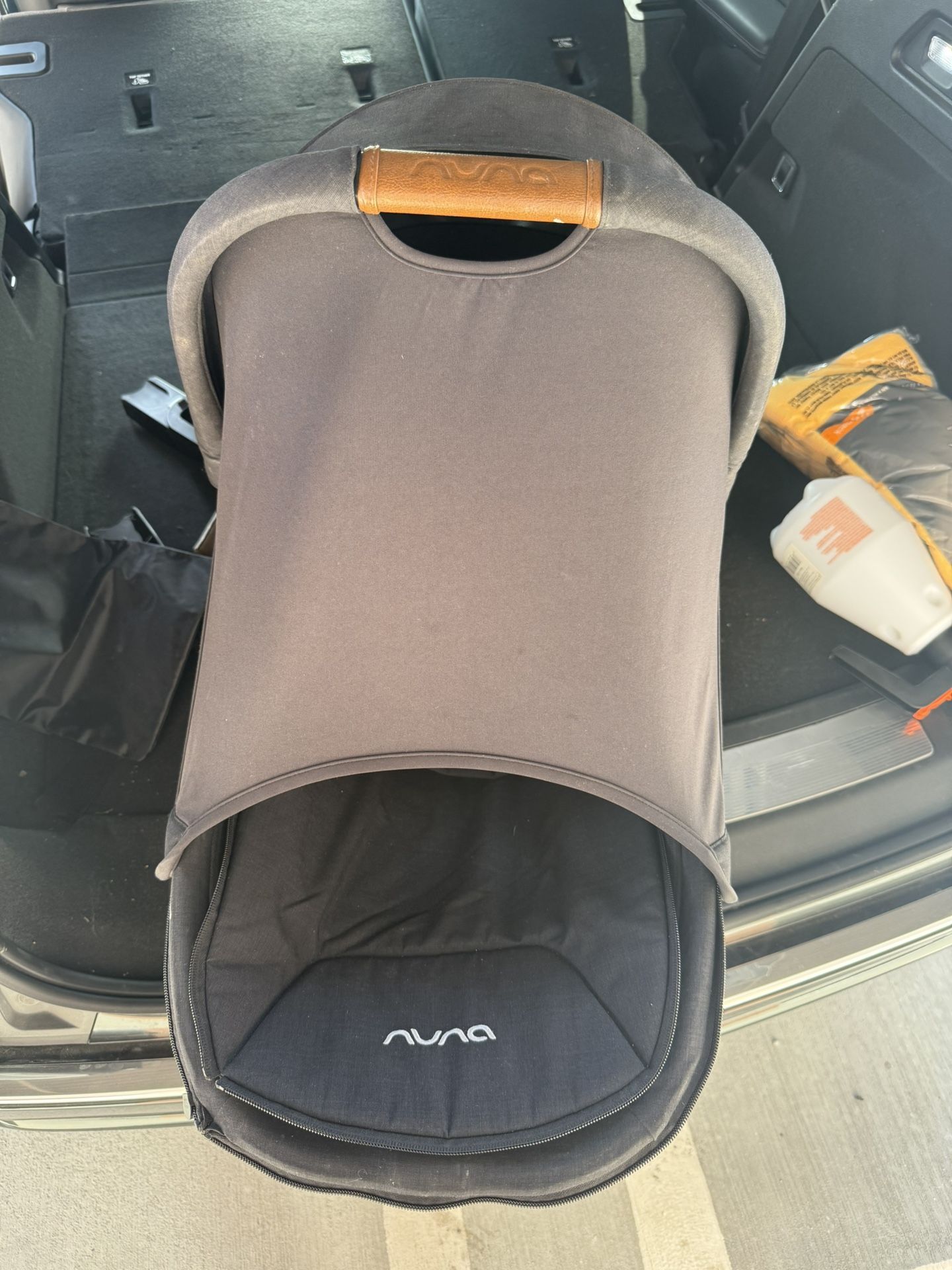 Nuna Bassinet