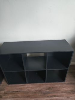 Cube bookshelf