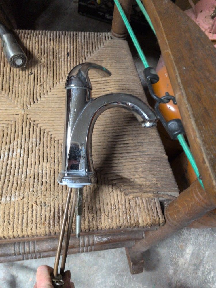 Pfister Bathroom Faucett