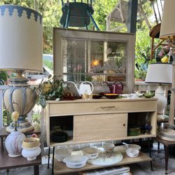 Stay seated’s Latest 😍