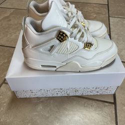Jordan 4 Metallic Gold