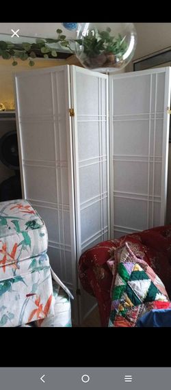 Oriental room divider