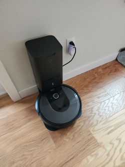 iRobot Roomba i7