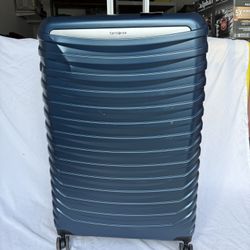 Samsonite 29” Teal Blue Hardcase Luggage 