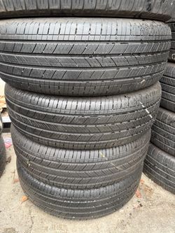 225/65/17 Michelin instaladas y balanceadas la 4