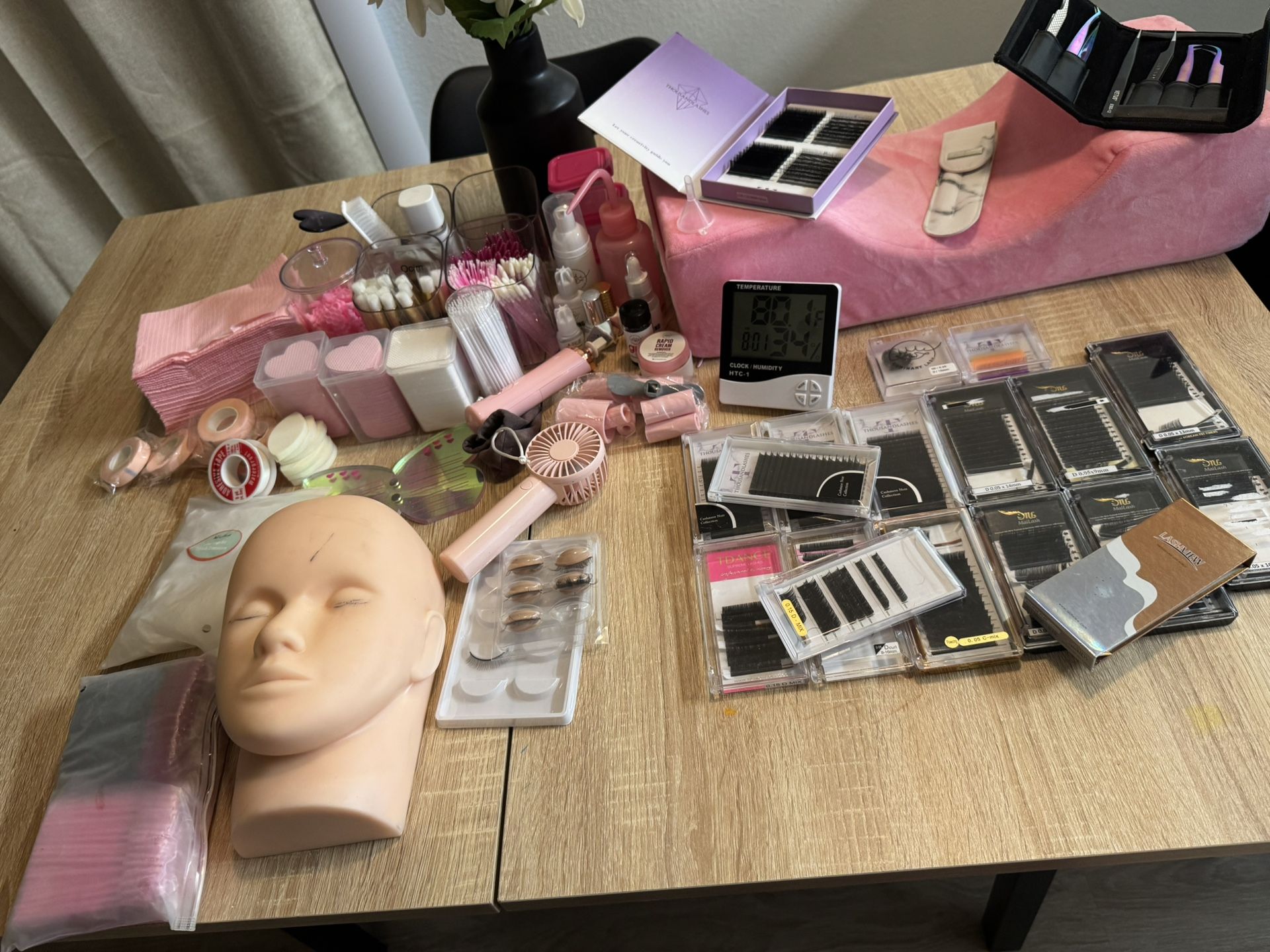 Lash Supplies