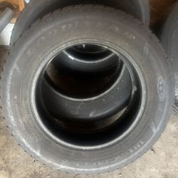 Set Of Used Tires 225/65/17