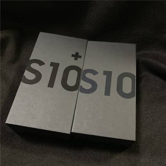 Samsung Galaxy S10,128GB Unlocked Like New