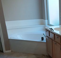 Acrylic corner jacuzzi tub