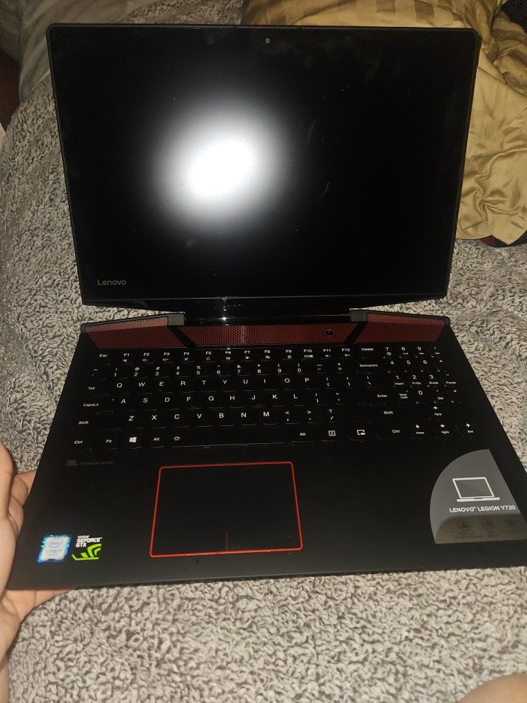Gaming Laptop Lenovo Legion Y720