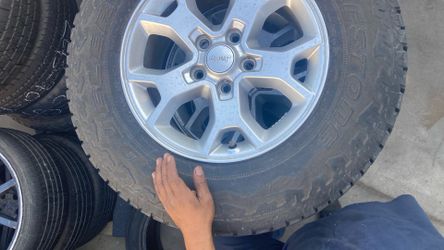 2018 Jeep Wrangler 4Used Rims And Tires