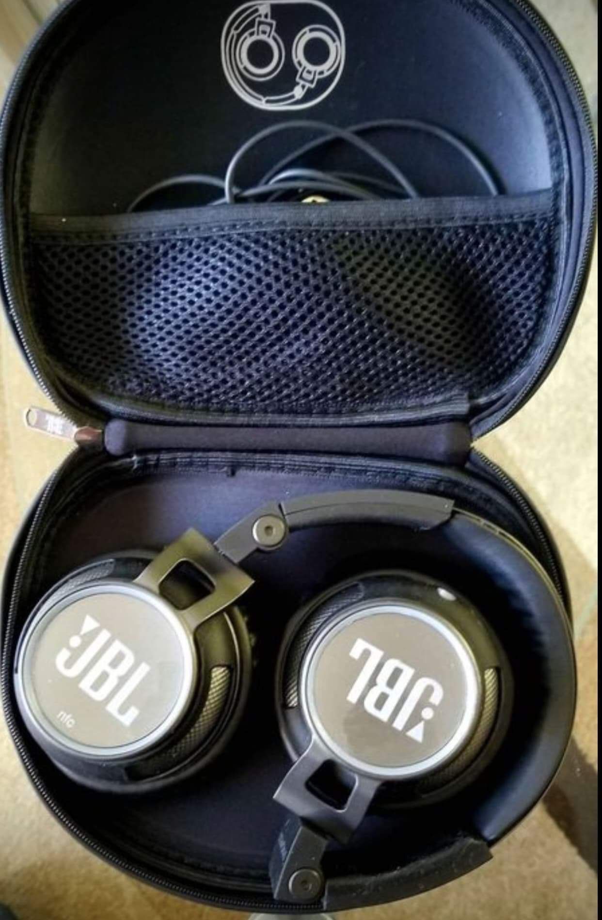 Stars JBL S400BT The best of all times Design in