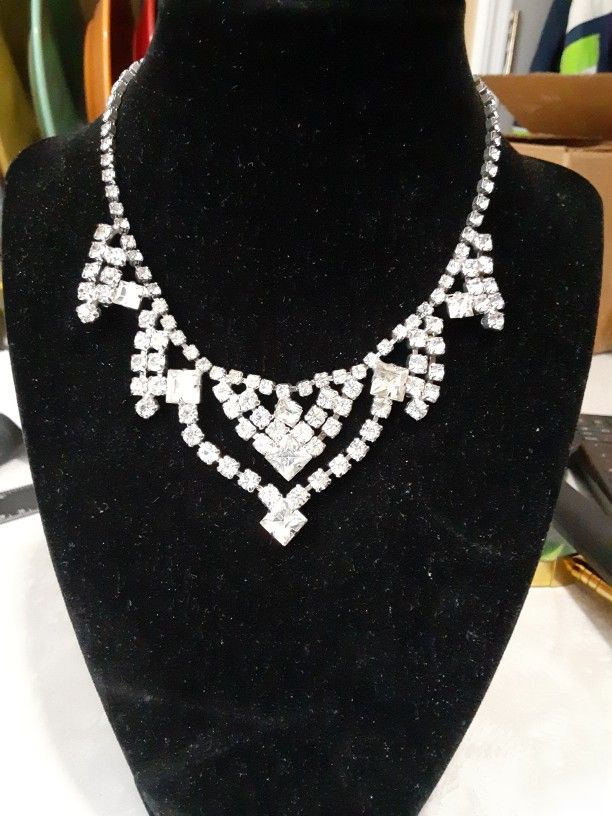 White Rhinestone Necklace