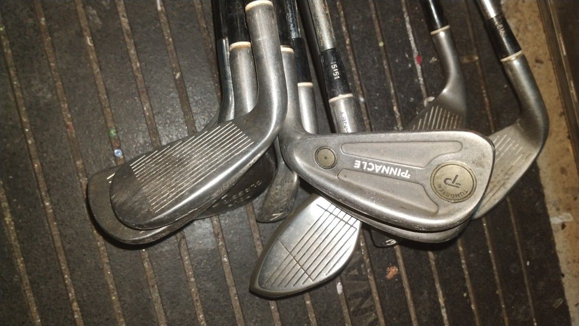 Pinnacle Full Set Of Clubs