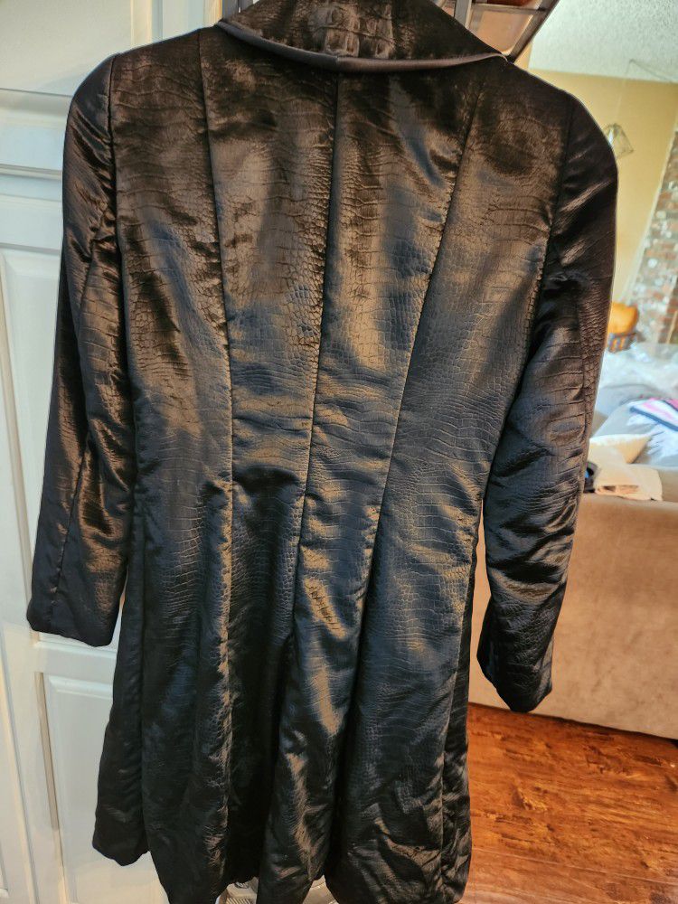 Armani Trench Coat for Sale in Long Beach, CA - OfferUp