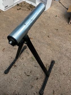Roller Stand with Adjustable Metal Roller