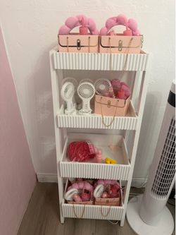 white shelf STUFF NOT INCLUDED