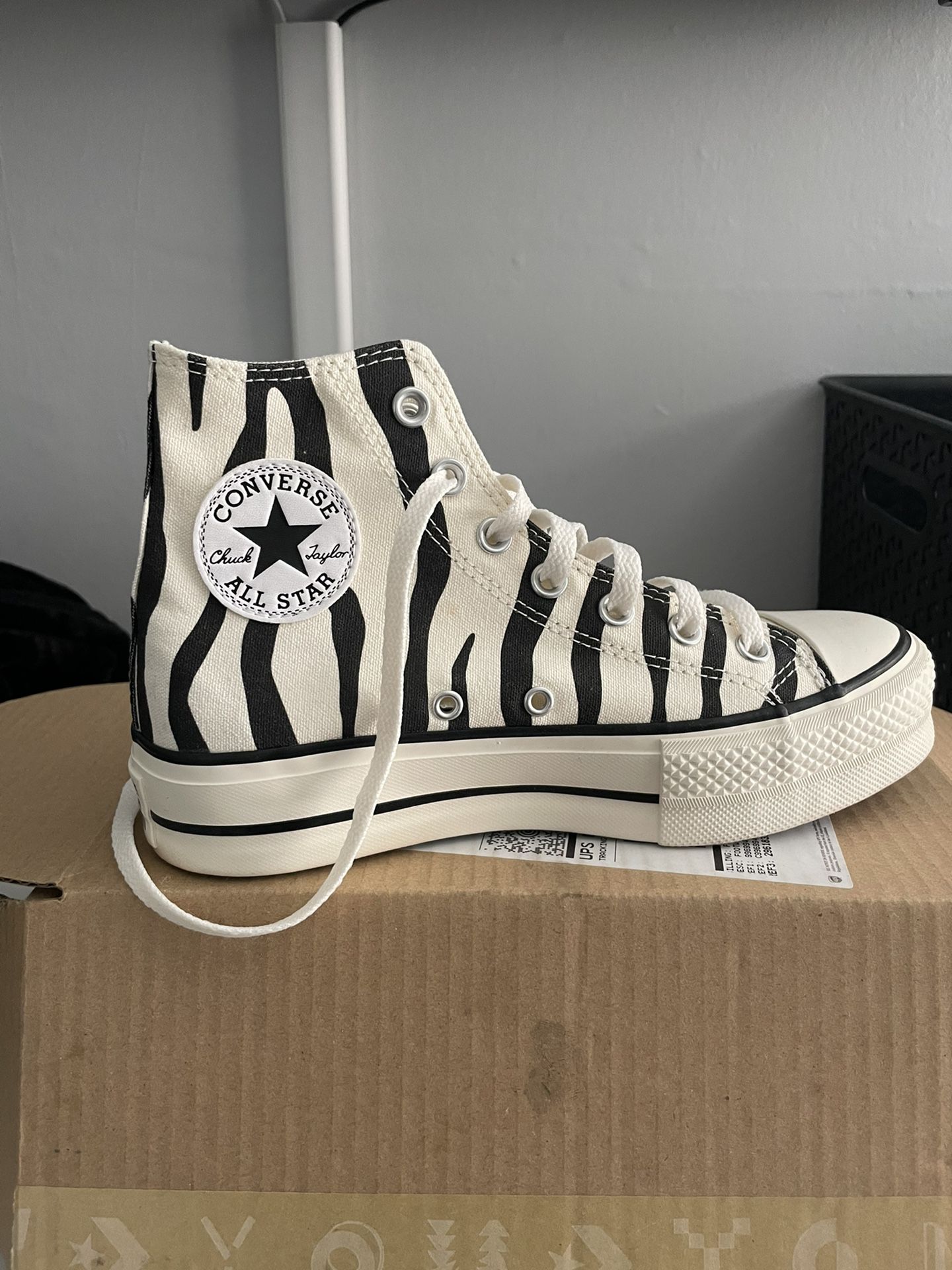 Converse for in Whittier, - OfferUp