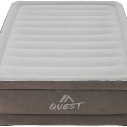 New Queen Quest Inflatable Built in Pump Air Mattress 