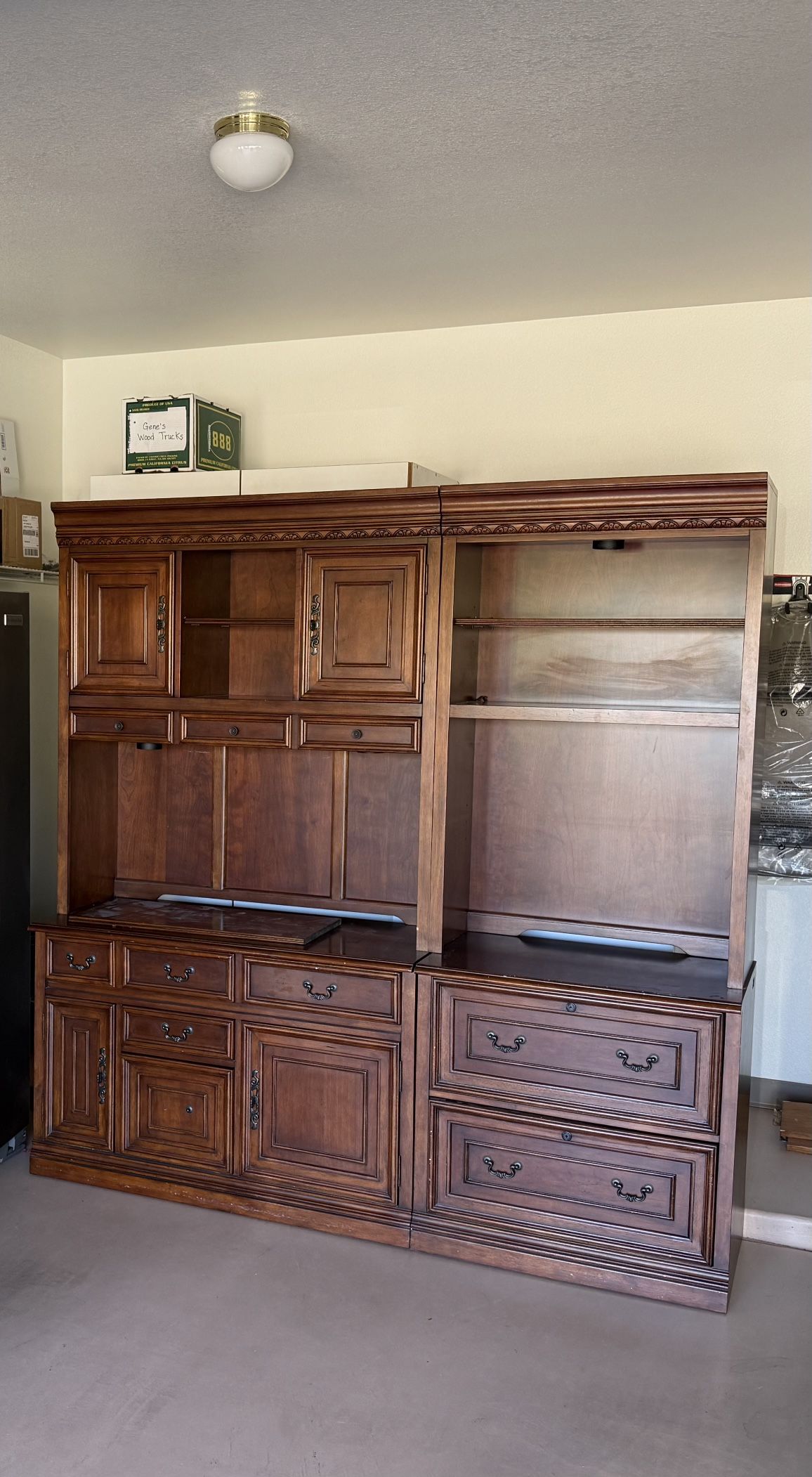 Computer Desk & File cabinet/ Storage