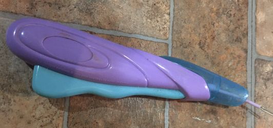 Automatic Crocheting Machine and Gold Crochet Needle