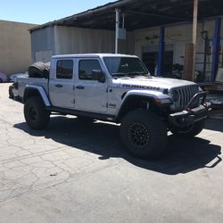 JEEP LIFT KITS FOR ALL MAKE AND MODLES