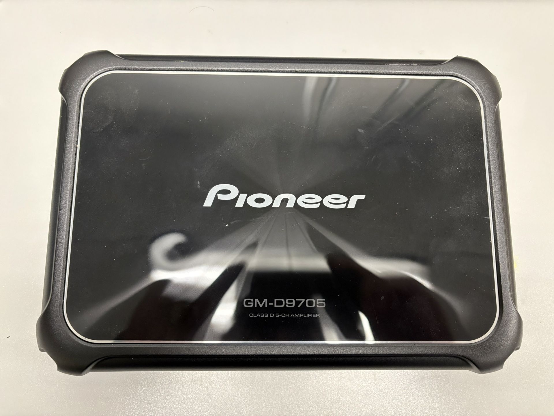 Pioneer GM-D9(contact info removed) Watts Max5 Channel Class D Amplifier 