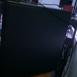 Pc For Sell Everything Work On It Nothing Wrong With Ut Just Selling Bc I Build Another One