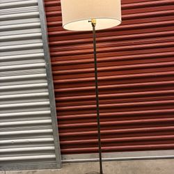 VINTAGE TULIP BASE FLOOR LAMP