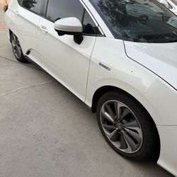 2021 Honda plug in hybrid clarity