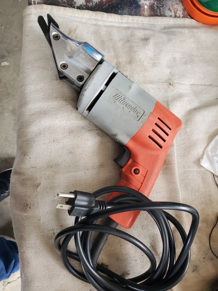 Miluwukee 18 GA 1.2mm Shear Good