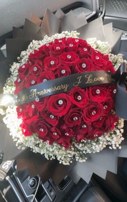 50 count roses babies breath
