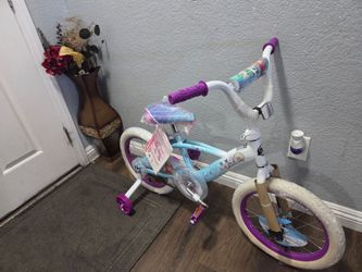 Huffy Bike frozen Kids Girl 16 new Ready to ride good condition