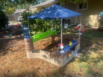 Kids water table