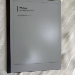 reMarkable 2 e-ink tablet with 2 cases (book + keyboard), no damage, replacement tips too.