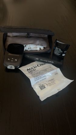 Accu-chek guide glucose monitor