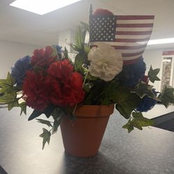 Memorial Day Decorations
