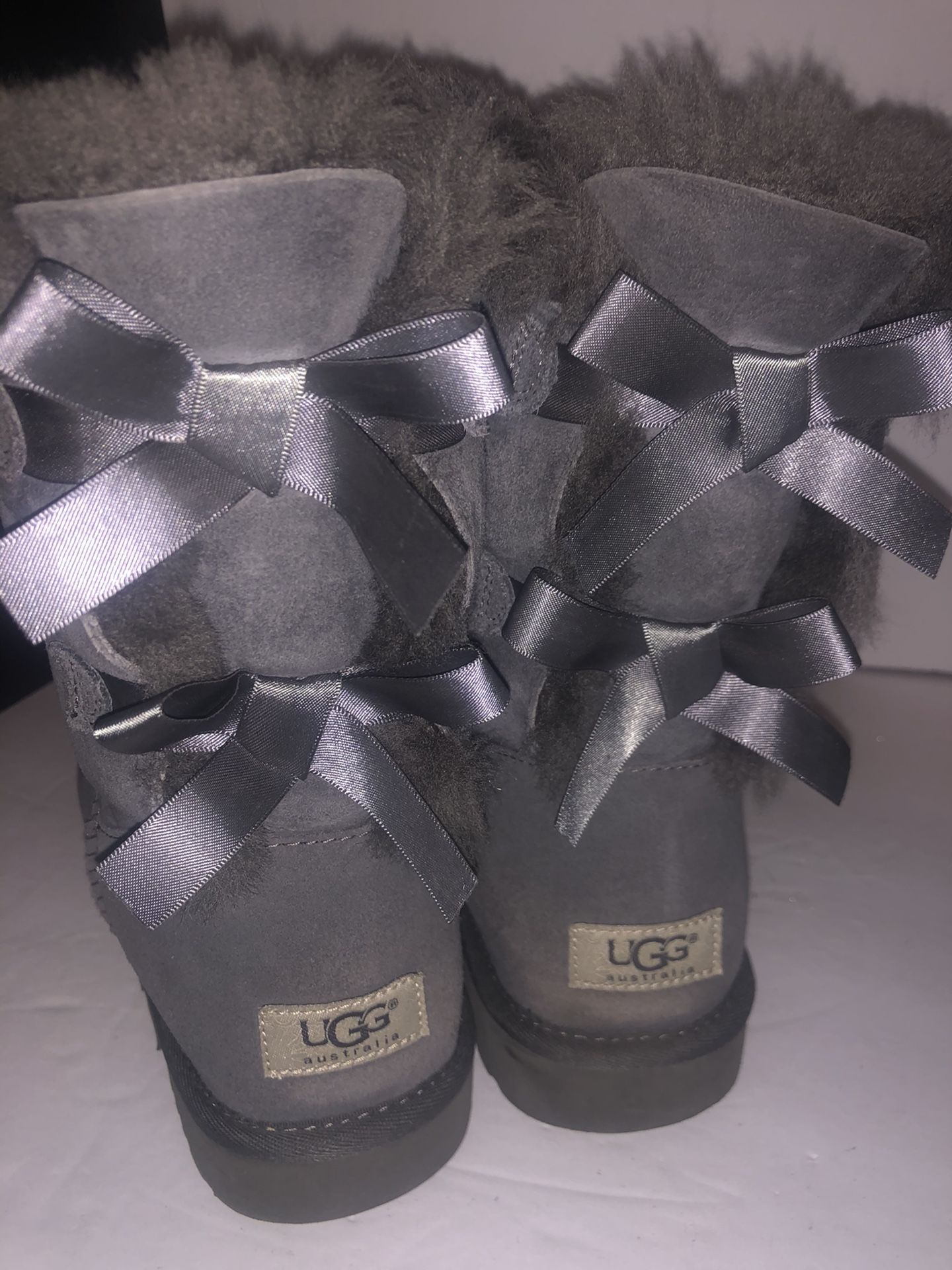 Ugg Bailey bow LI boots size 10 new