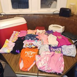 Girls size 4T's clothing LOT #1