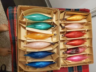 Pretty vintage 4.5 inch glass teardrop ornaments