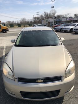 2010 Chevy impala 121k miles $2900 clean title