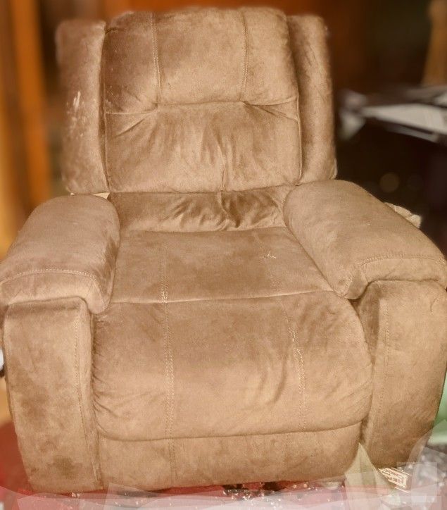 Recliner Display Cabinet Mirror