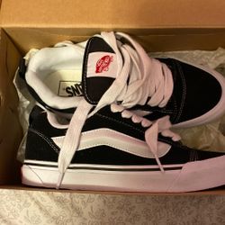 Vans Knu Sokol