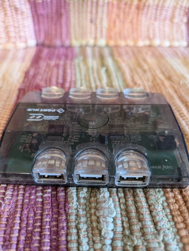 Vintage 7 Port Hub USB
