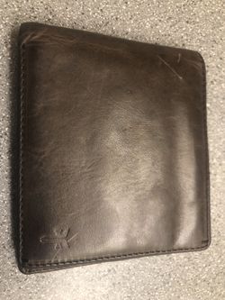 Frye bi-fold leather wallet