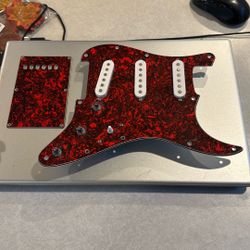 Squire Strat Loaded Pick-guard 5 Way Switch